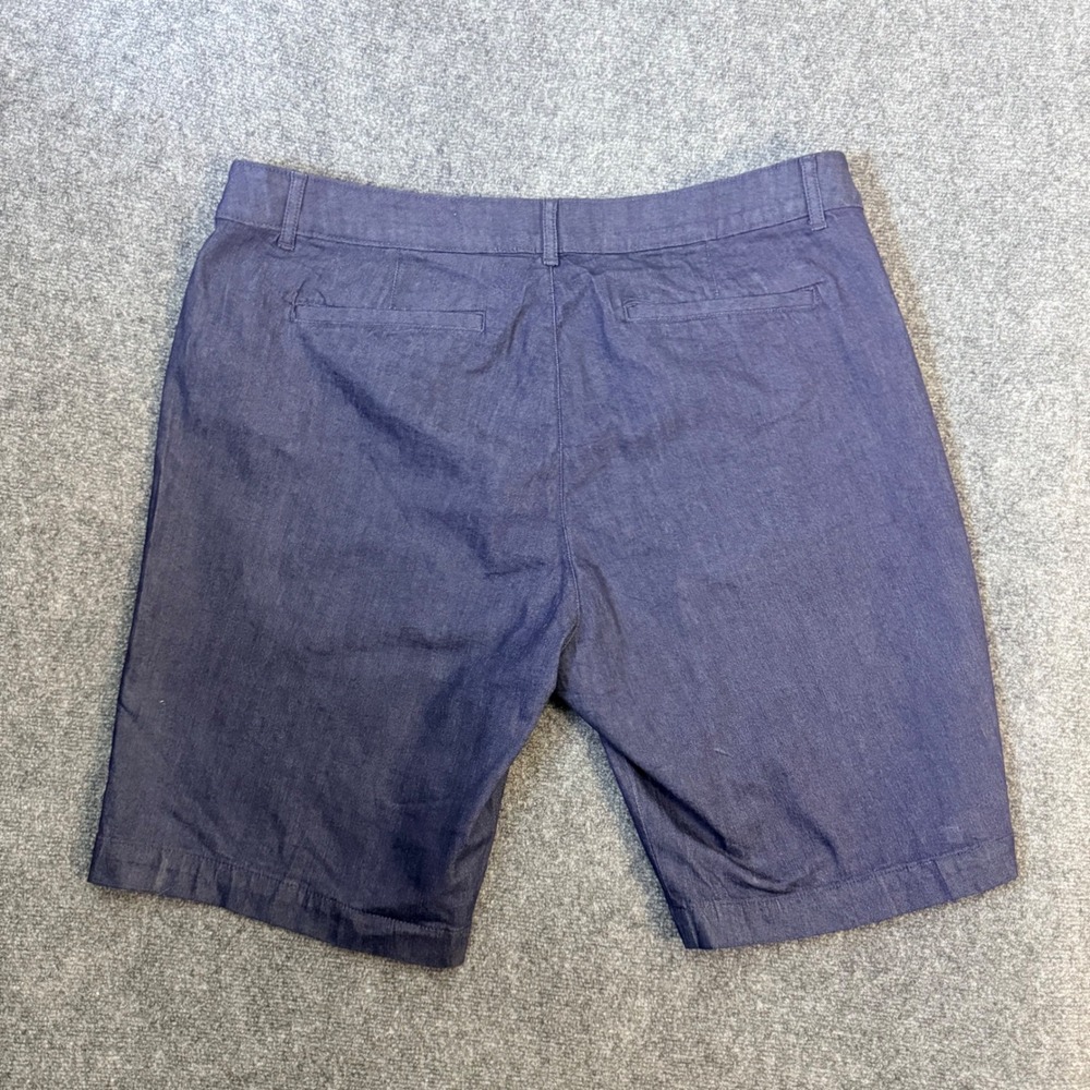 St Johns Bay Womens Plus 22W Bermuda Shorts Mid Rise Dark Rinse Denim New - Picture 2 of 10